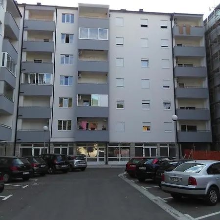 アパート Apartman Dona *